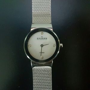Gorgeous skagen watch!